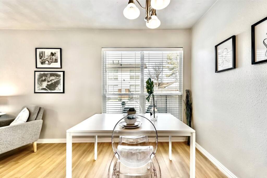 City Outside & Tranquility Inside Dallas Luaran gambar